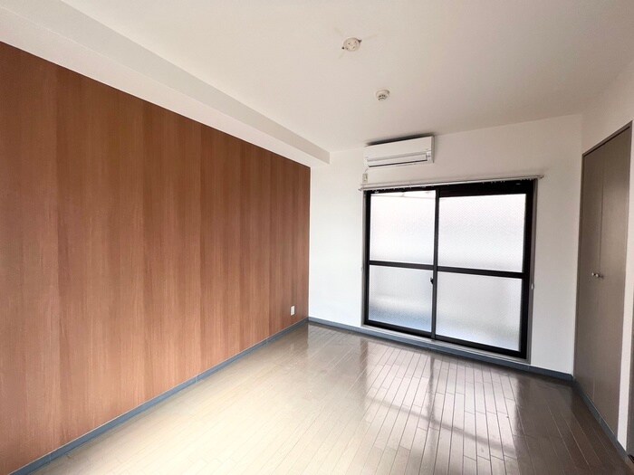 物件内観写真18　(居室)