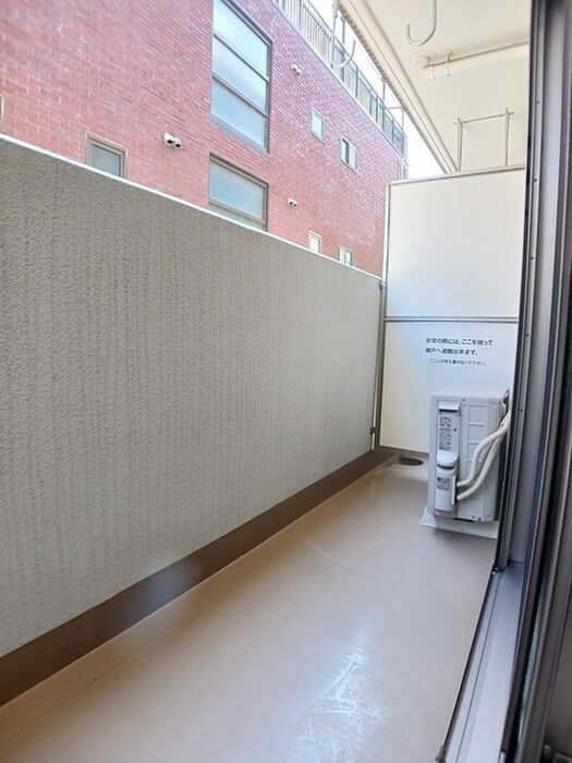 物件内観写真16　(ベランダ・バルコニー)