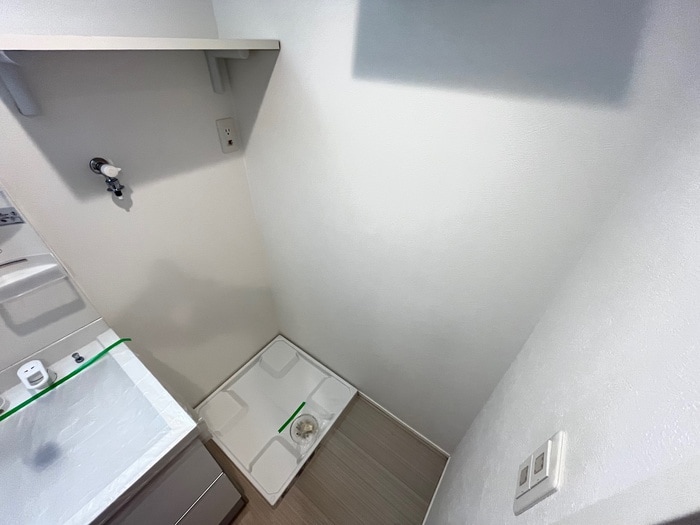 物件内観写真10　(洗濯機置場)