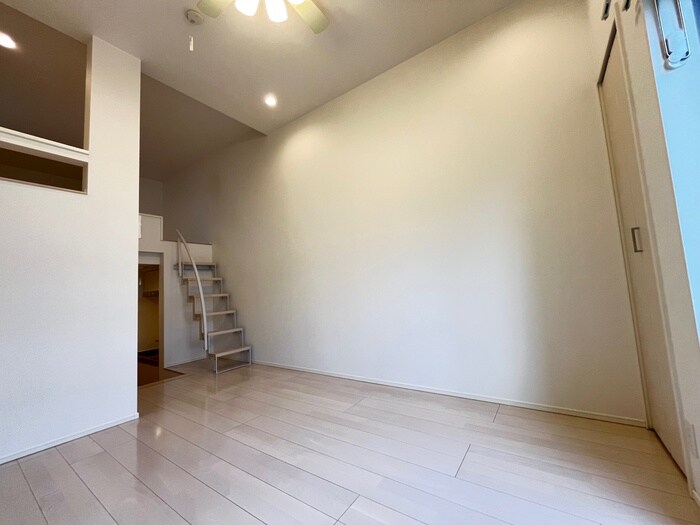 物件内観写真13　(居室)