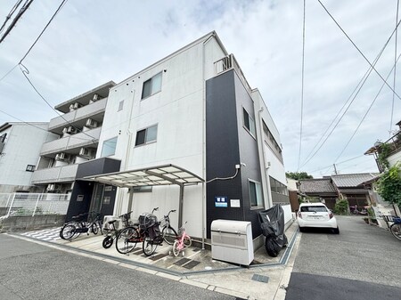 サファイスⅠ番館外観写真