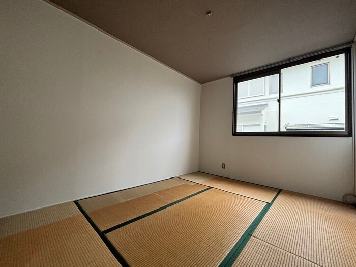 物件内観写真16　(居室)