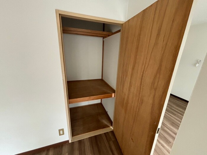 物件内観写真17　(収納)