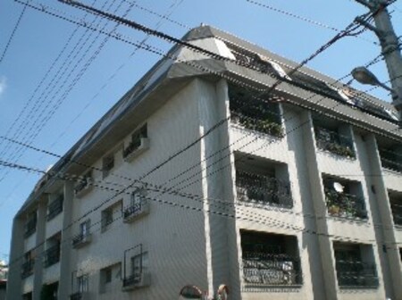 第二マルミマンション外観写真