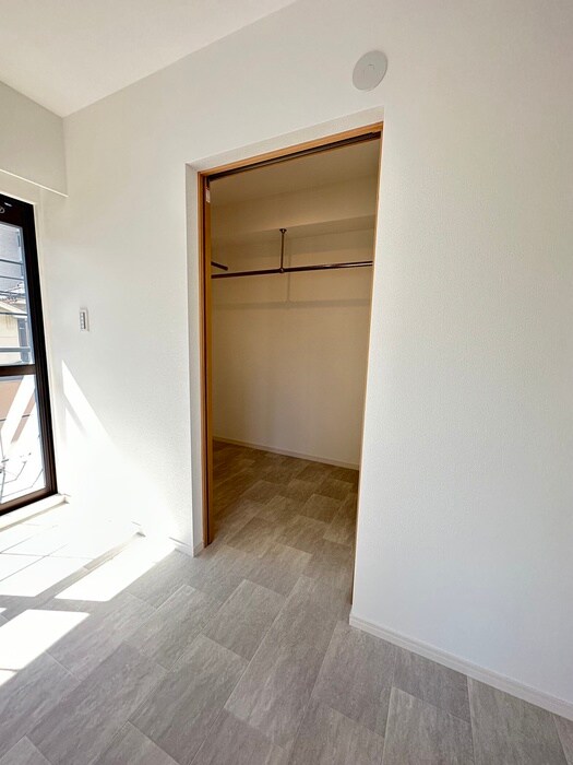 物件内観写真17　(収納)