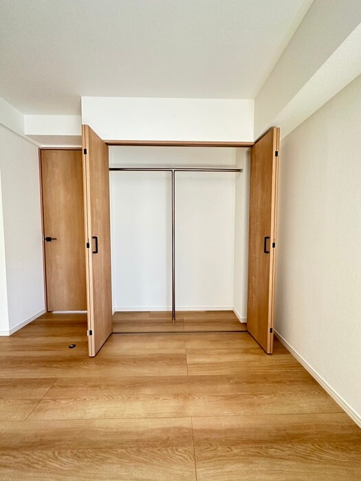 物件内観写真18　(収納)