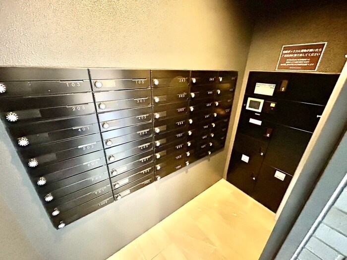 物件外観写真4　(建物設備)