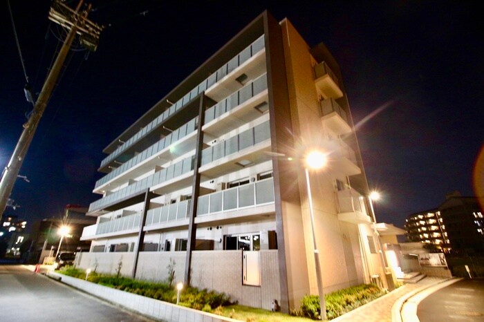 物件外観写真1　(外観写真)