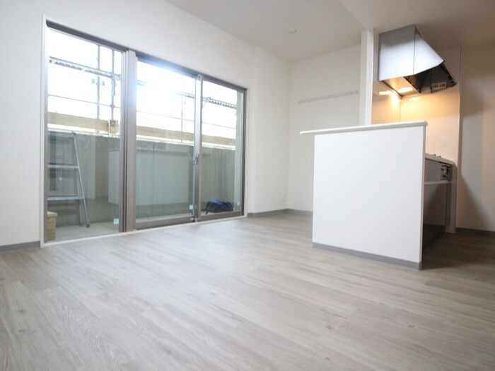 物件内観写真8　(内観写真)