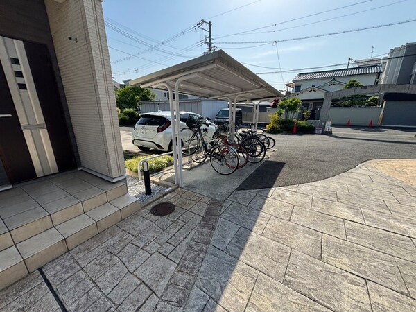 駐輪場