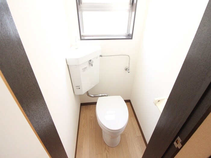 物件内観写真7　(トイレ)