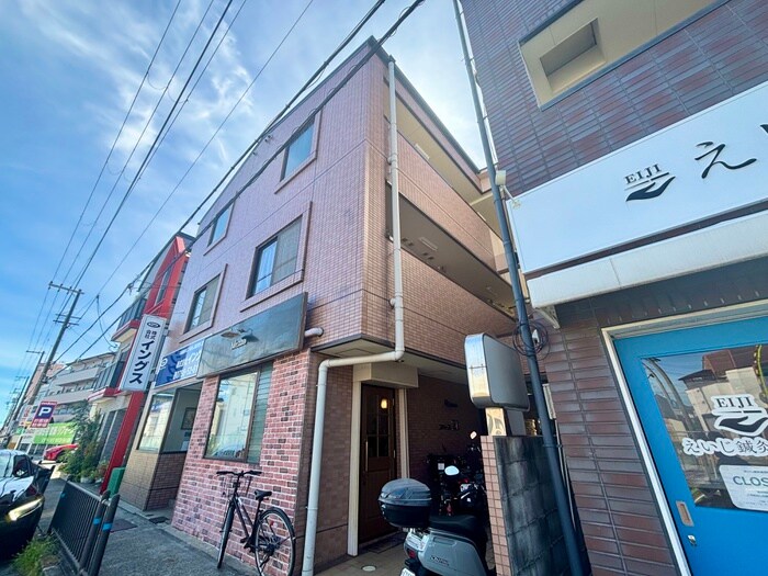 物件外観写真1　(外観写真)