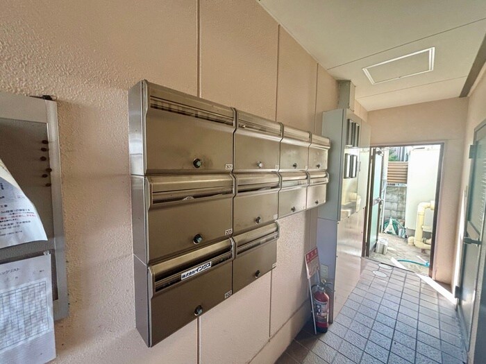 物件外観写真6　(建物設備)