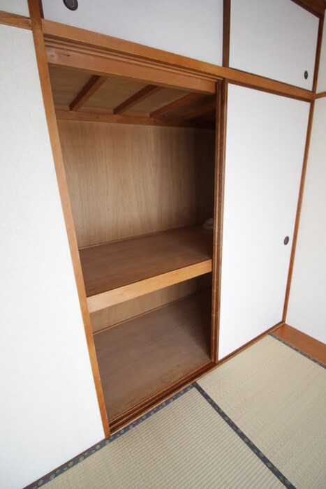 物件内観写真15　(収納)