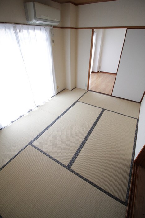 物件内観写真17　(居室)