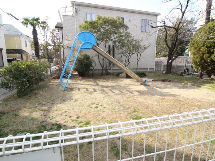 物件外観写真6　(周辺環境)