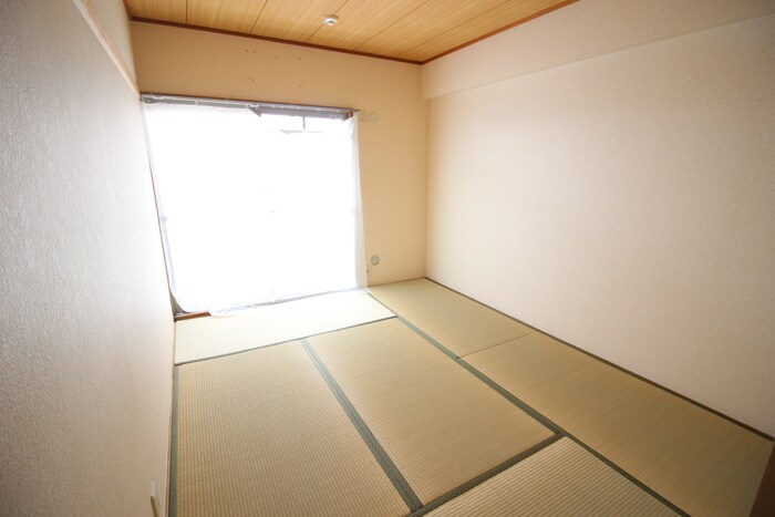 物件内観写真13　(居室)