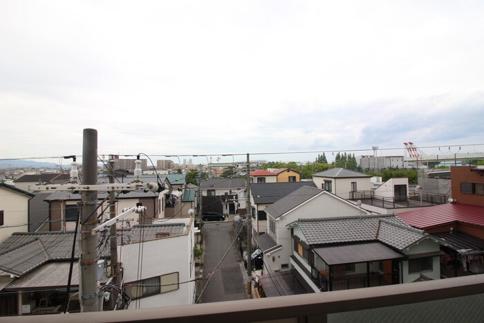 物件内観写真17　(室内からの展望)