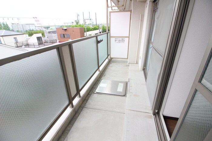 物件内観写真18　(ベランダ・バルコニー)