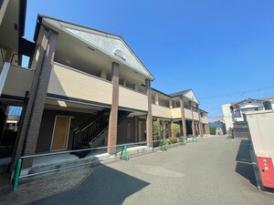 フジパレス草尾外観写真