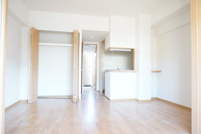 物件内観写真7　(居室)