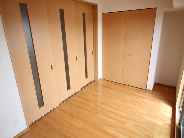 物件内観写真10　(居室)