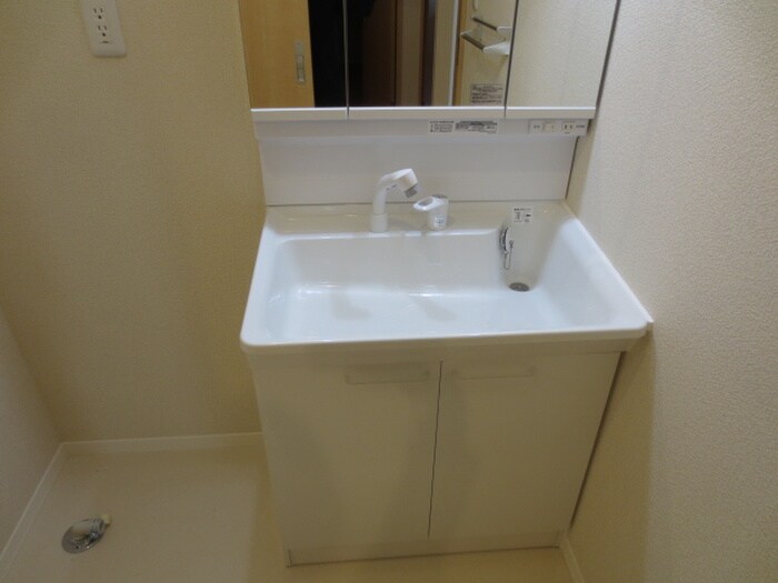 物件内観写真13　(洗面)