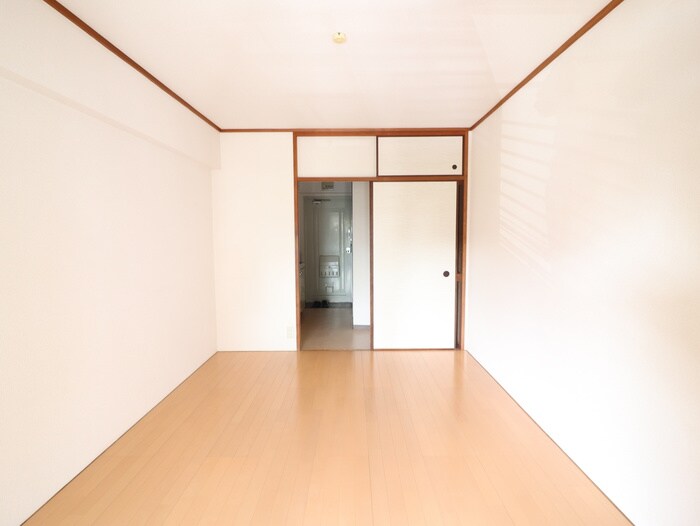 物件内観写真6　(居室)