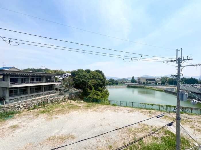 物件内観写真22　(室内からの展望)