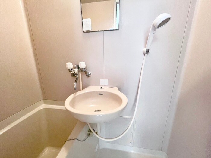 物件内観写真13　(洗面)