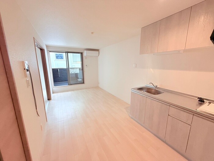 物件内観写真10　(内観写真)