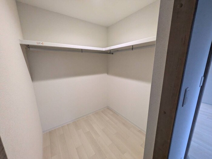 物件内観写真11　(収納)