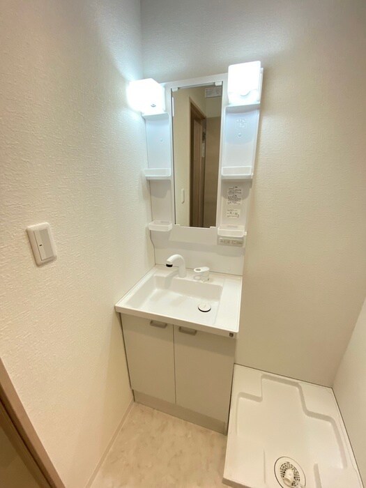 物件内観写真12　(洗面)