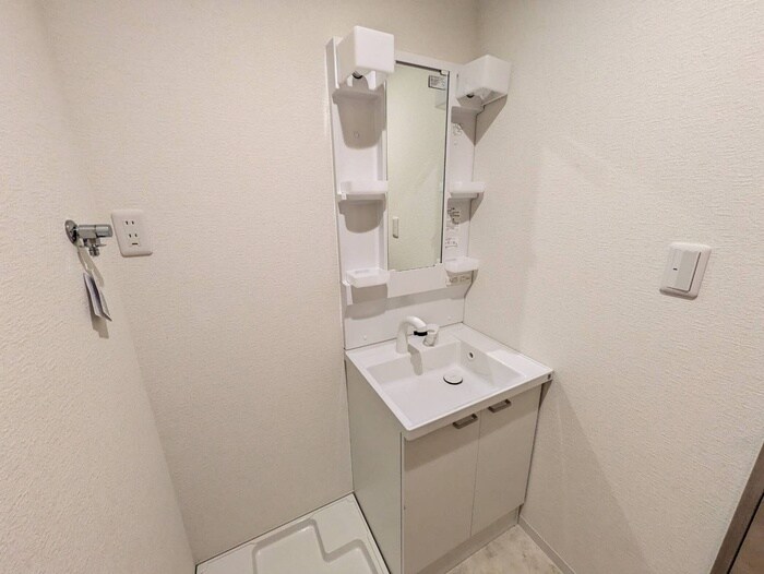 物件内観写真12　(洗面)