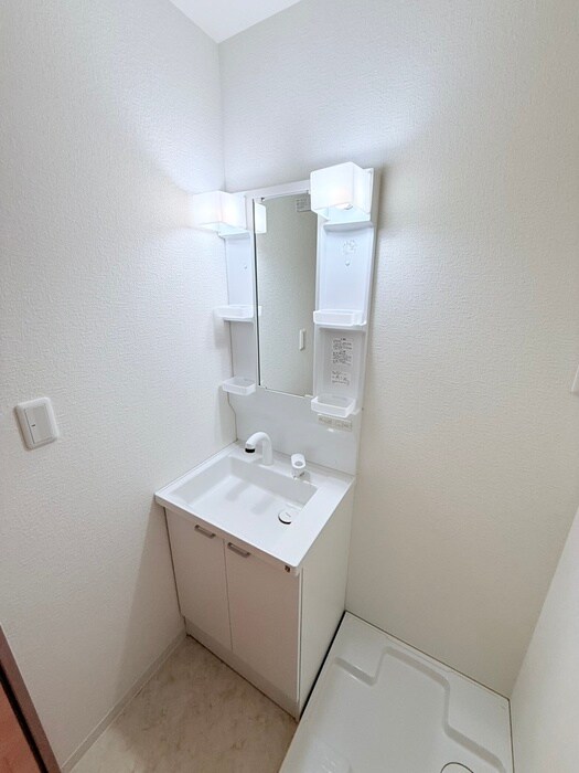 物件内観写真12　(洗面)