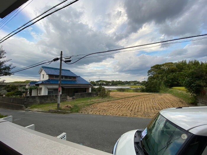 物件内観写真18　(室内からの展望)