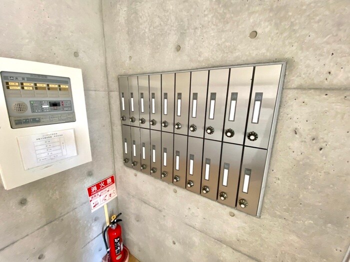 物件外観写真4　(建物設備)