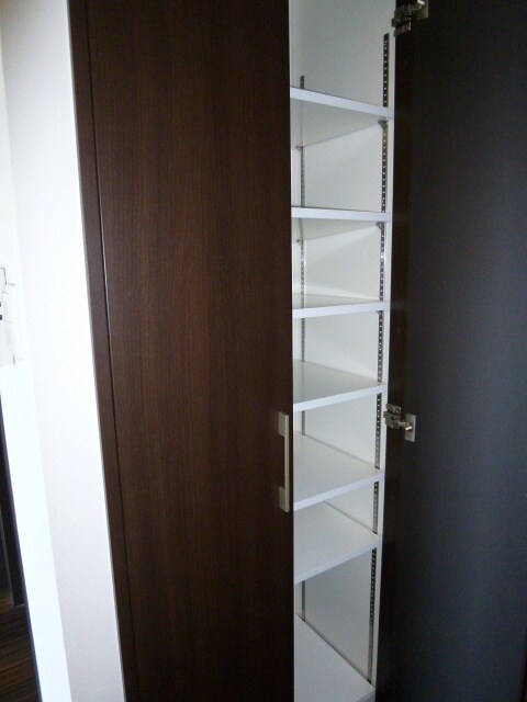 物件内観写真11　(靴箱)