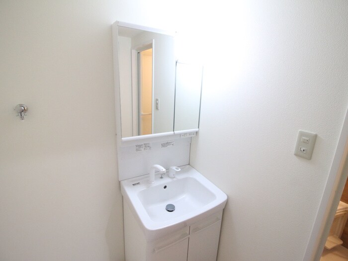 物件内観写真12　(洗面)