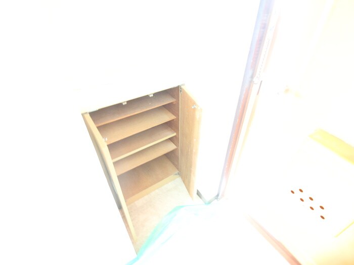 物件内観写真18　(靴箱)