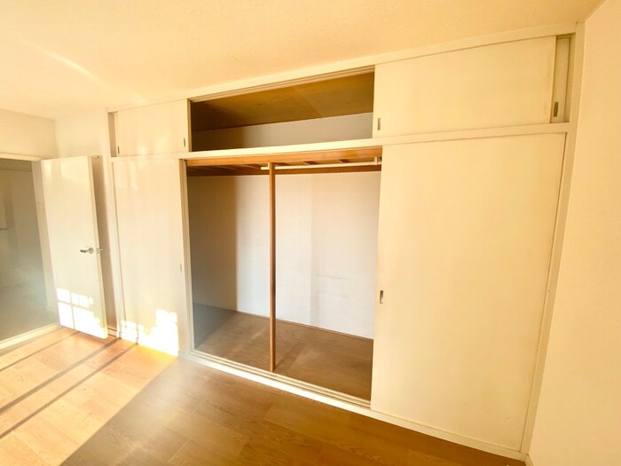 物件内観写真10　(収納)
