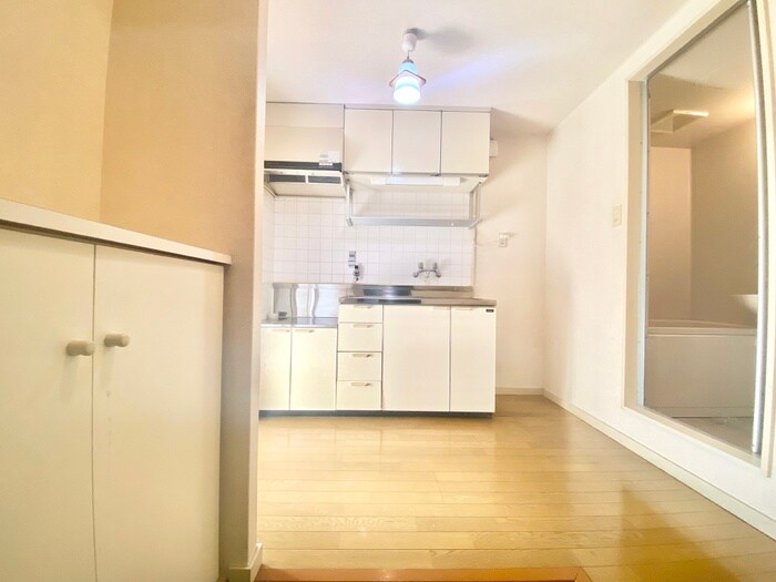 物件内観写真19　(廊下)