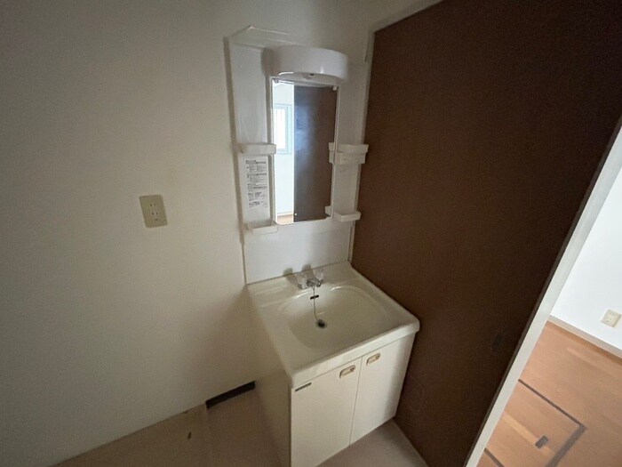 物件内観写真13　(洗面)