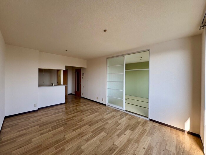 物件内観写真7　(居室)