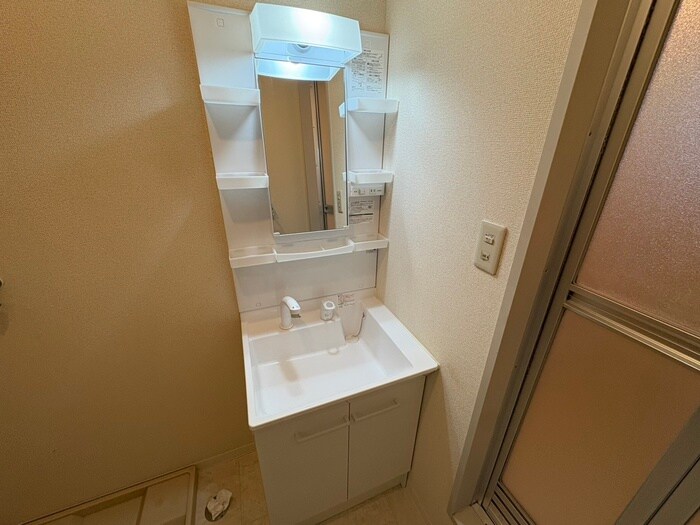 物件内観写真15　(洗面)