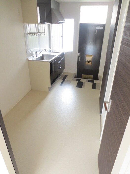 物件内観写真10　(廊下)