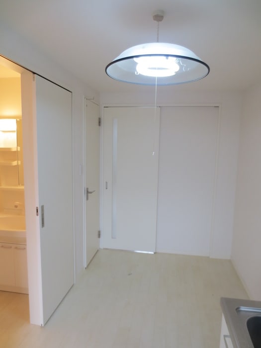 物件内観写真13　(居室)