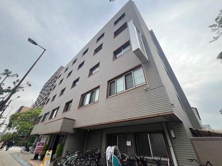 山和ビル外観写真