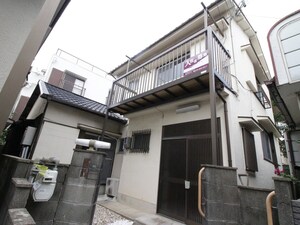 霞ケ丘貸家外観写真
