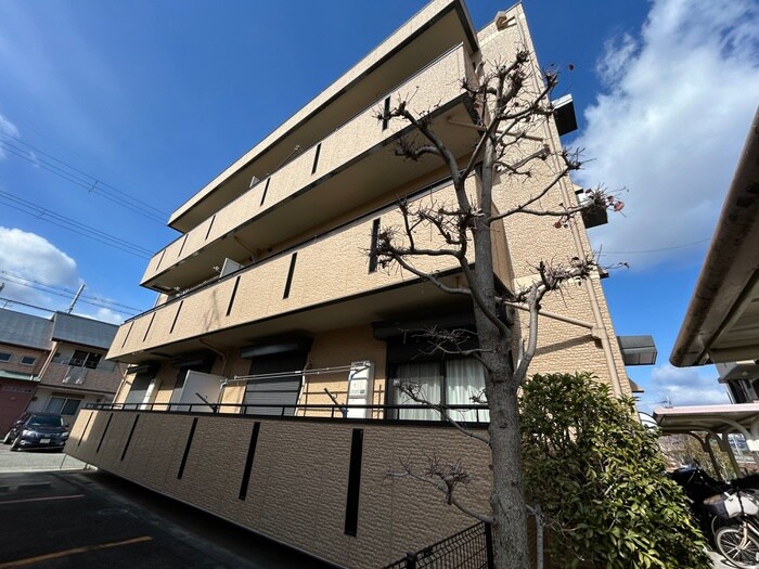 物件外観写真4　(外観写真)